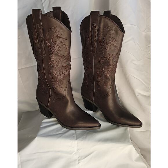 Sun + Stone Women's Bernarrd Cowboy Boots - Picture 3 of 5